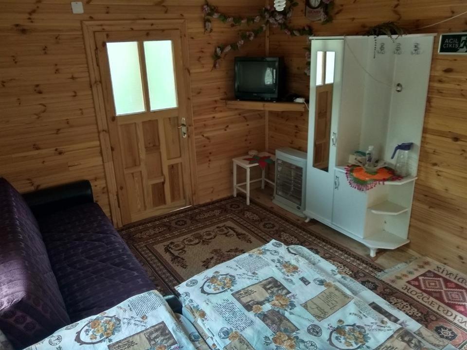 Kapuzbasi Selalesi Bastuerk Dinlenme Tesisleri Hotell Büyükçakır Eksteriør bilde