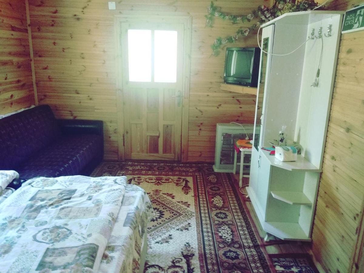 Kapuzbasi Selalesi Bastuerk Dinlenme Tesisleri Hotell Büyükçakır Eksteriør bilde