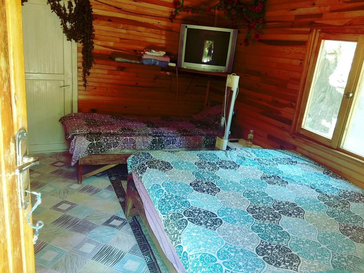 Kapuzbasi Selalesi Bastuerk Dinlenme Tesisleri Hotell Büyükçakır Eksteriør bilde